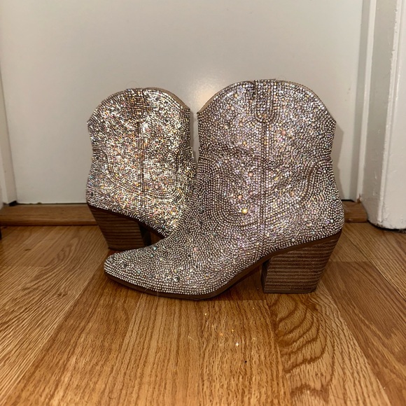 Matisse Rhinestone Boots - Picture 4 of 6
